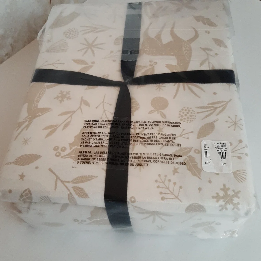 West Elm Scandi Deer Percale King Sheet Set